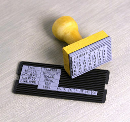 Měsíční kalendář jako razítko